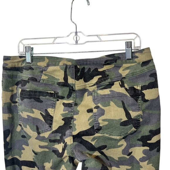 Camo Skinny Pants stretch  Zipper Accents  Womens Large  Umgee Cotton - Picture 8 of 9